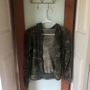 Aeropostale thin zip up hoodie